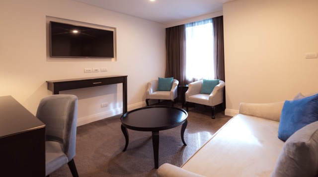 King Suite CRH4 Medium